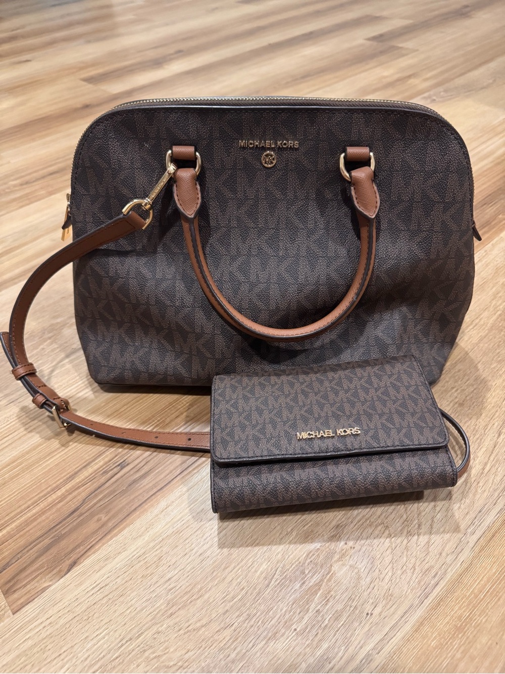 Michael Kors Brown MK Signature Dome Satchel with Wallet Set